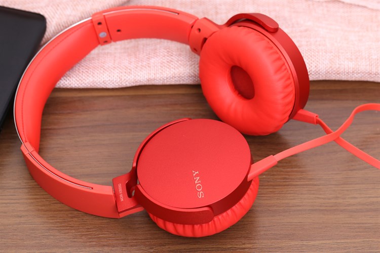 Tai nghe chụp tai Sony Extra Bass MDR-XB550AP Màu Đỏ