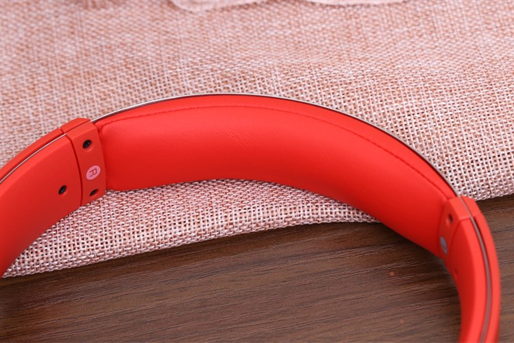 Tai nghe chụp tai Sony Extra Bass MDR-XB550AP Màu Đỏ