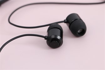 Tai nghe Bluetooth Roman Z6000s Màu Đen