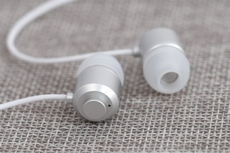 Tai nghe Bluetooth Roman Z6000s Màu Trắng