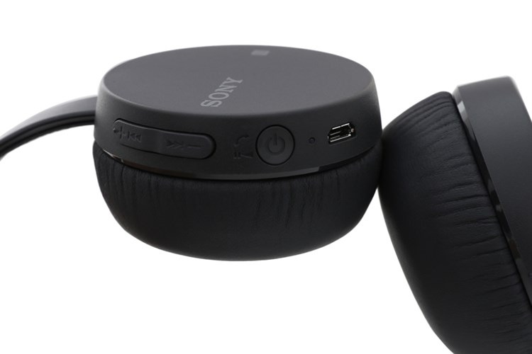 Tai nghe chụp tai Bluetooth Sony WH-CH400 Màu Đen