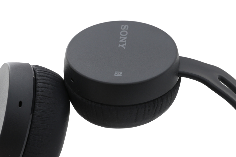 Tai nghe chụp tai Bluetooth Sony WH-CH400 Màu Đen