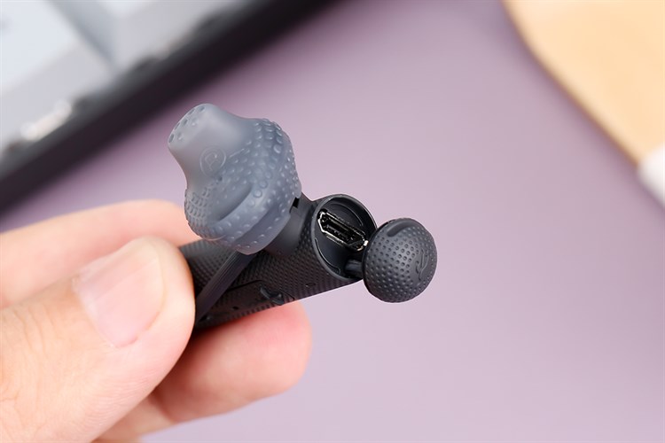 Tai nghe Bluetooth Sony WI-SP500 Màu Đen