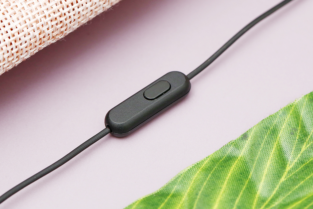Tai nghe Có Dây Sony MDR-EX15AP Màu Đen