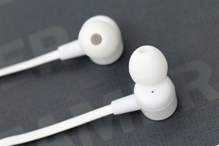 Tai nghe EP Kanen IP-225 Màu Trắng