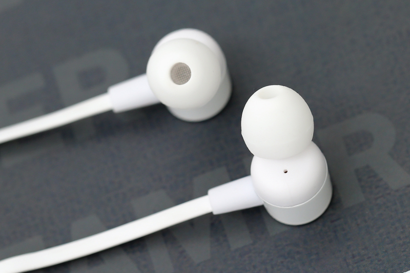 Tai nghe EP Kanen IP-225 Màu Trắng