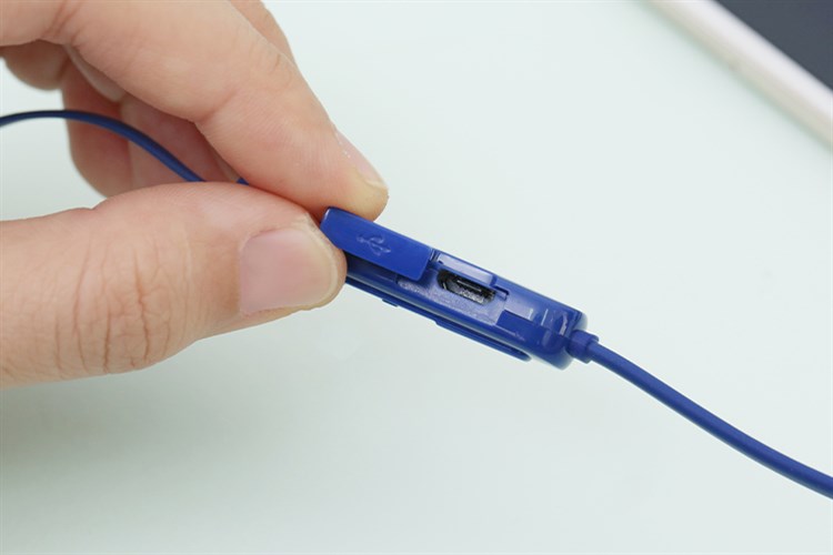 Tai nghe Bluetooth JBL T110BT Màu Xanh Dương