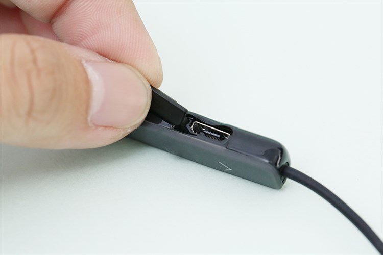 Tai nghe Bluetooth JBL V110 Màu Xám