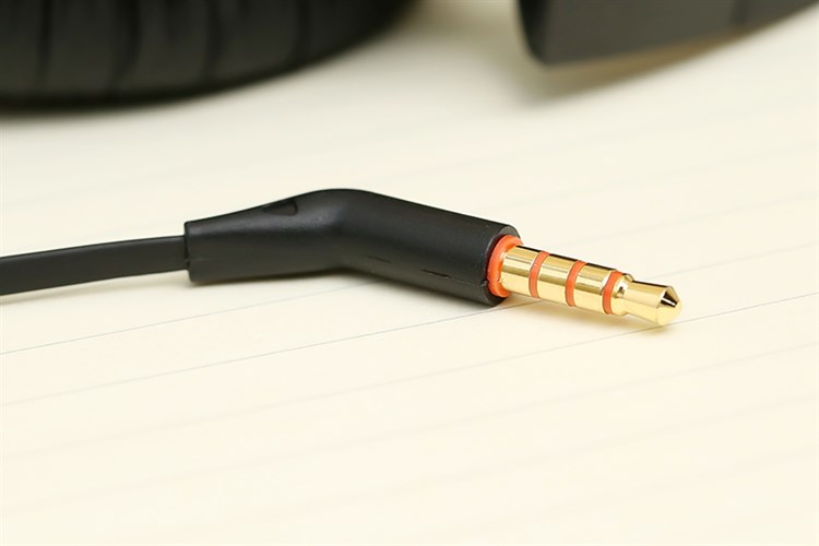 Tai nghe Có Dây Chụp Tai JBL Tune 500 Màu Đen