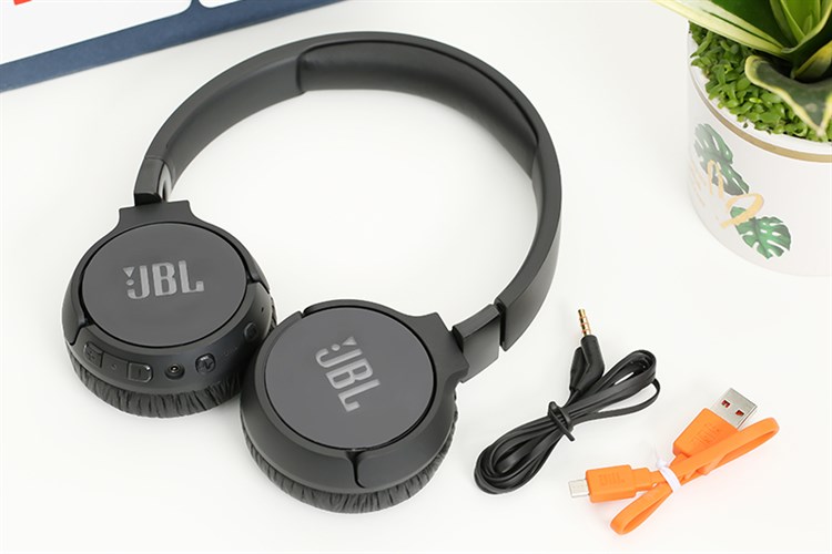 Tai nghe Bluetooth Chụp Tai JBL Tune 600 Màu Đen