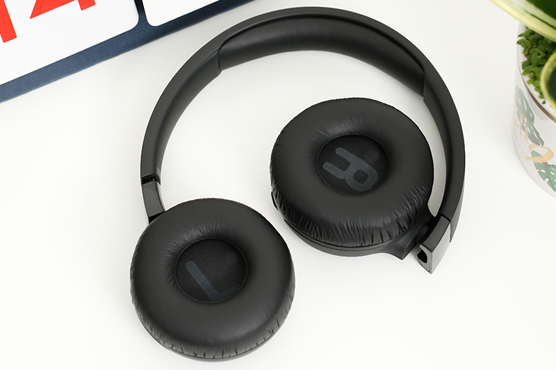 Tai nghe Bluetooth Chụp Tai JBL Tune 600 Màu Đen