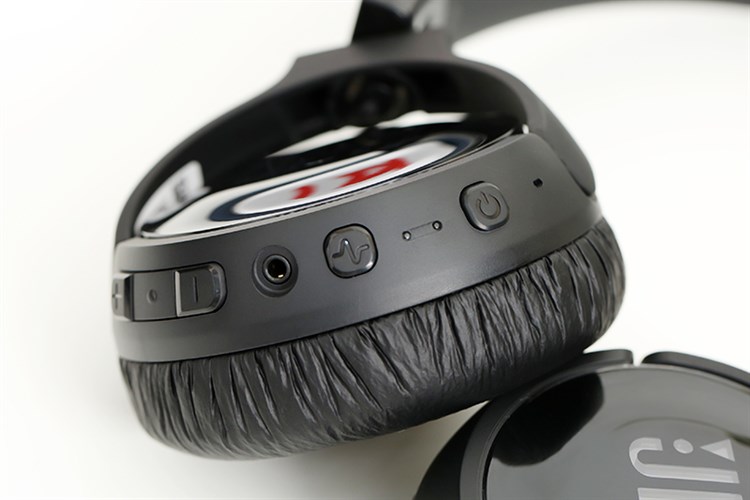 Tai nghe Bluetooth Chụp Tai JBL Tune 600 Màu Đen