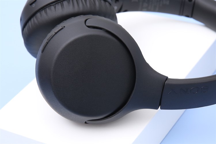 Tai nghe chụp tai không dây Sony Extra Bass WH-XB700 Màu Đen