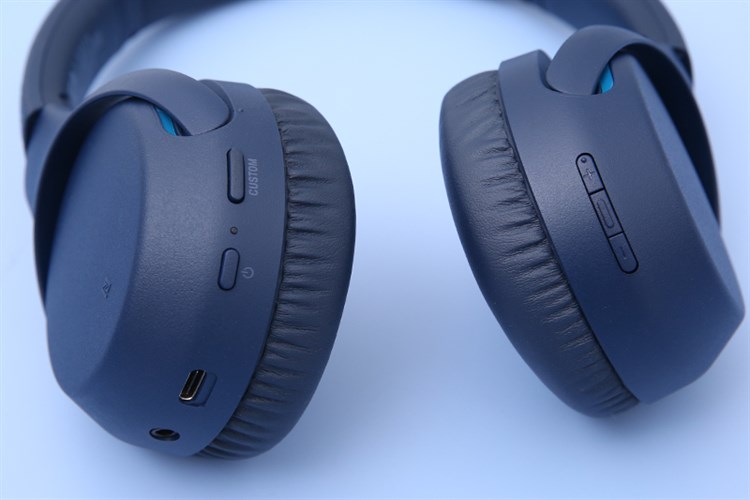 Tai nghe chụp tai không dây Sony Extra Bass WH-XB700 Màu Xanh Dương