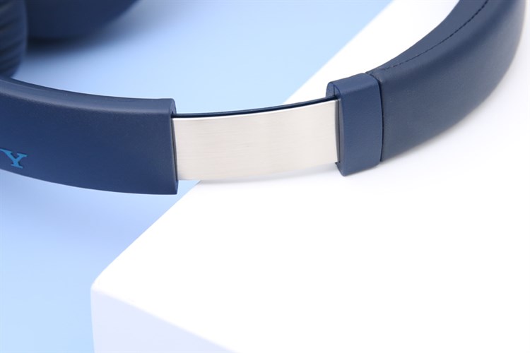 Tai nghe chụp tai không dây Sony Extra Bass WH-XB700 Màu Xanh Dương