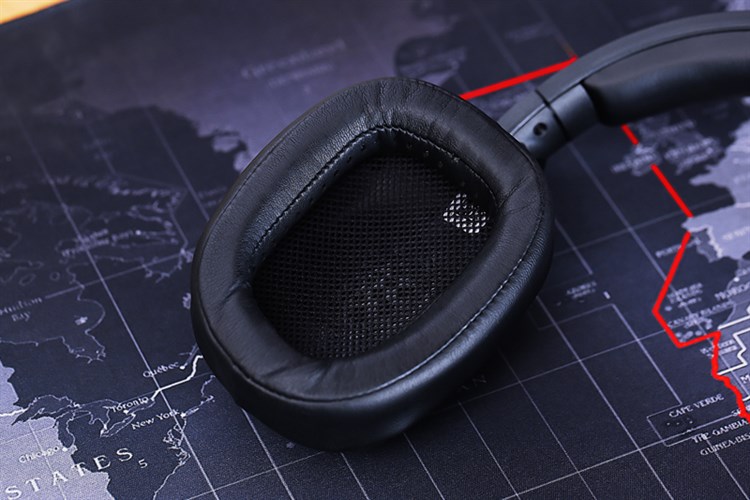 Tai nghe chụp tai Gaming Logitech G Pro Đen Màu Đen