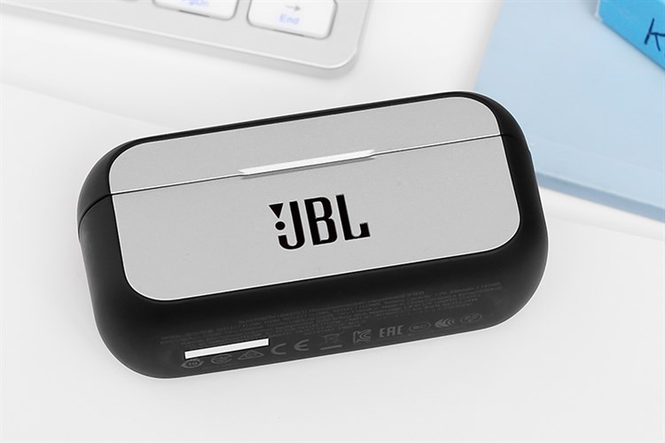 Tai nghe Bluetooth True Wireless JBL REFFLOW Màu Đen