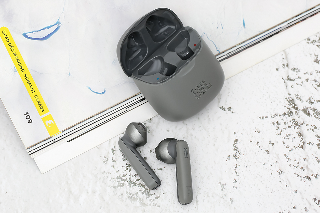 Tai nghe Bluetooth True Wireless JBL Tune 220 - 2