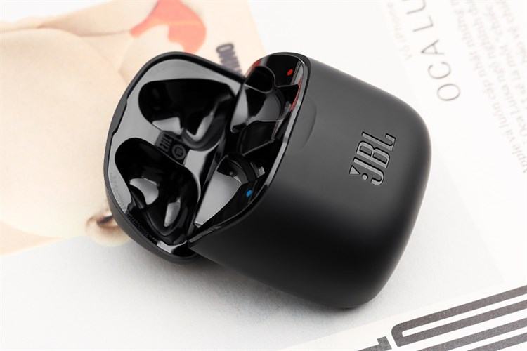Tai nghe Bluetooth True Wireless JBL Tune 220 Màu Đen