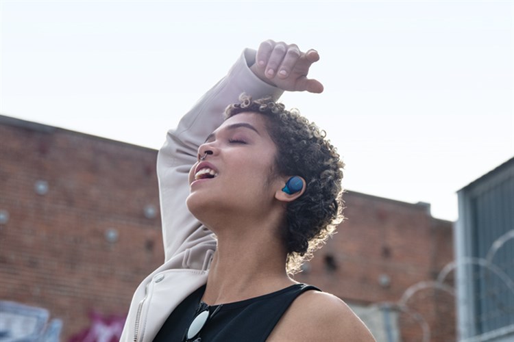 Tai nghe Bluetooth Sony Extra Bass True Wireless WF-XB700 Màu Xanh Dương