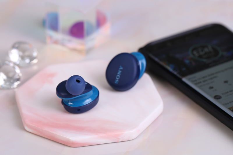 Tai nghe Bluetooth Sony Extra Bass True Wireless WF-XB700 Màu Xanh Dương
