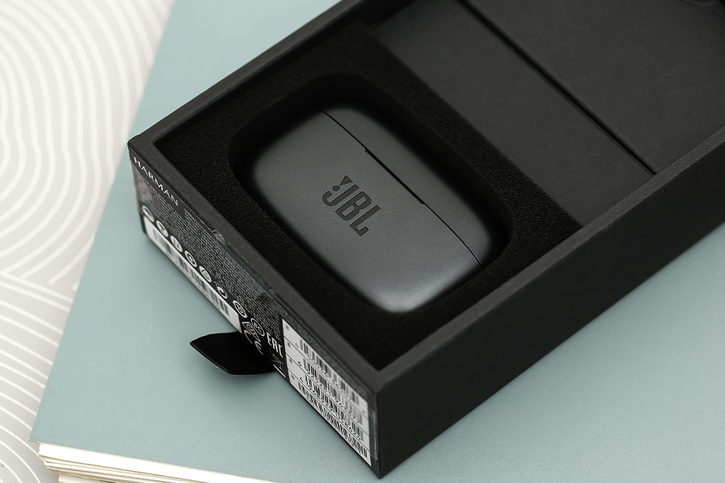 Tai nghe Bluetooth True Wireless JBL LIVE 300 - 20