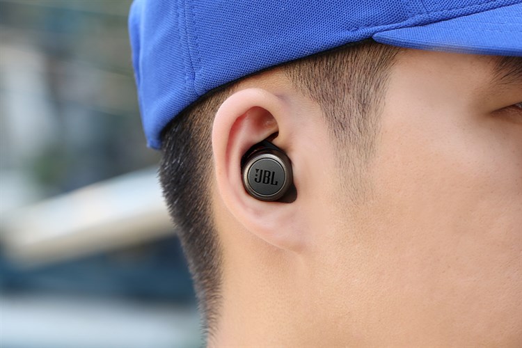 Tai nghe Bluetooth True Wireless JBL LIVE 300 Màu Đen