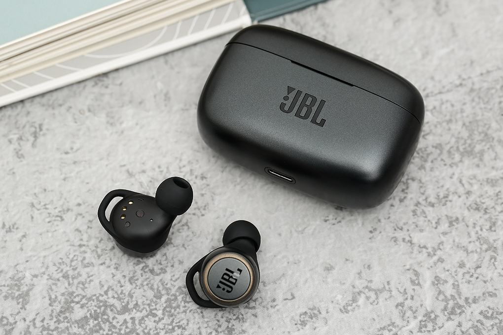 Tai nghe Bluetooth True Wireless JBL LIVE 300 - 4