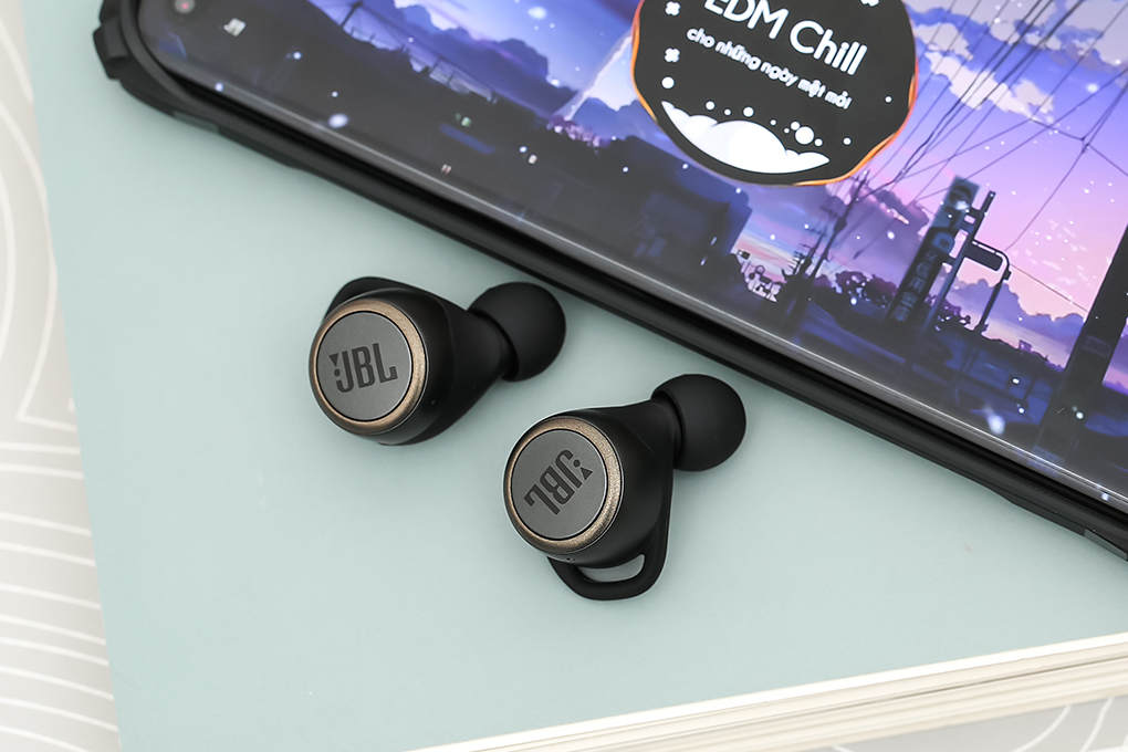 Tai nghe Bluetooth True Wireless JBL LIVE 300 - 12