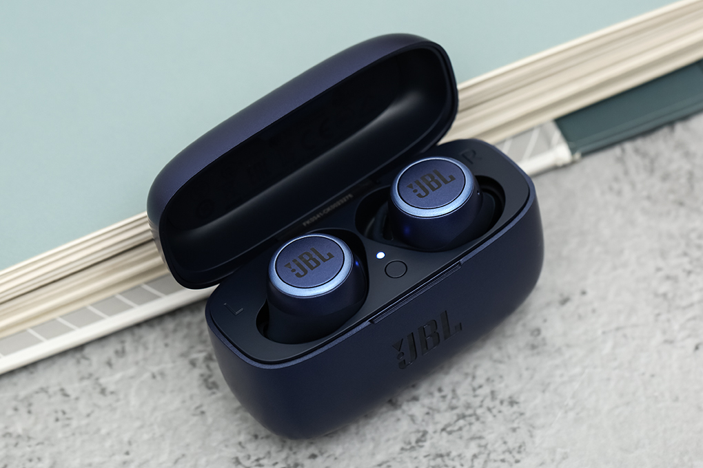Tai nghe Bluetooth True Wireless JBL LIVE 300