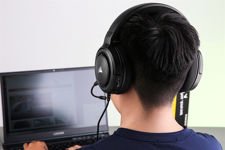 Tai nghe Chụp Tai Gaming Corsair HS35 Stereo Carbon Màu Đen