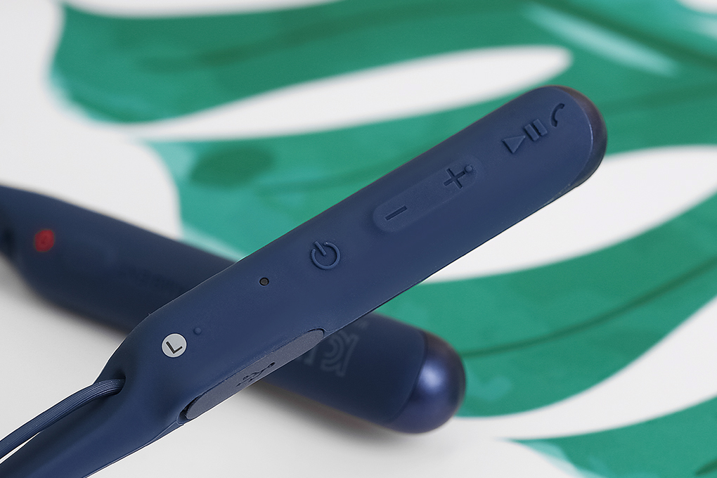 Tai nghe Bluetooth Sony WI-C600N Màu Xanh Dương