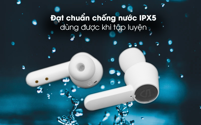 Chơi thể thao khi nghe nhạc thoải mái với xếp hạng chống nước IPX5 - Tai nghe Bluetooth True Wireless Soundpeats Q Trắng