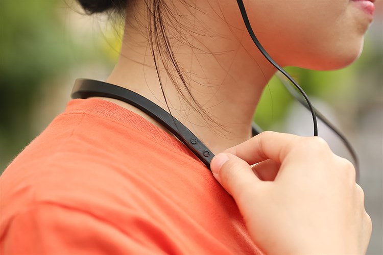 Tai nghe Bluetooth Jabra Elite 25e Đen Màu Đen