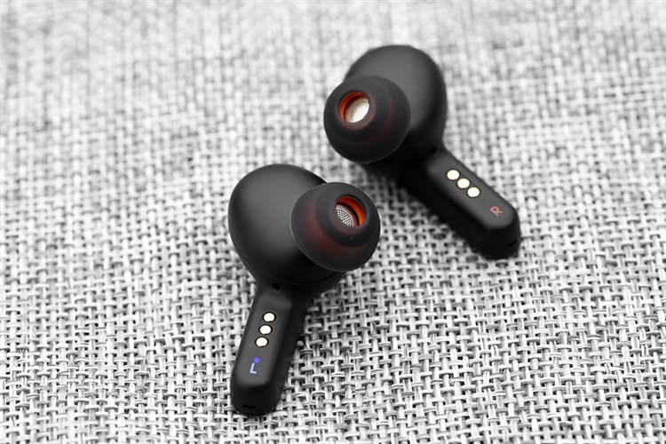 Tai nghe Bluetooth True Wireless JBL LIVE PRO+ Màu Đen