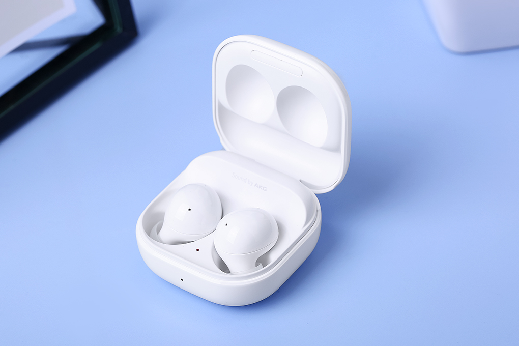 Tai nghe Bluetooth True Wireless Samsung Galaxy Buds 2 R177N Trắng hover