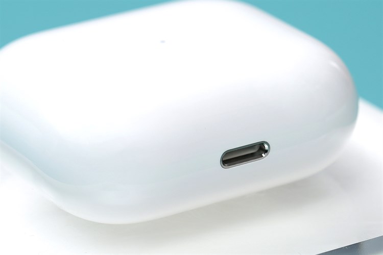 Tai nghe Bluetooth AirPods 3 Wireless Charge Apple MME73 Màu Trắng
