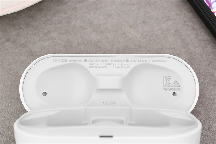 Tai nghe Bluetooth True Wireless Sony WF-SP800N Màu Trắng