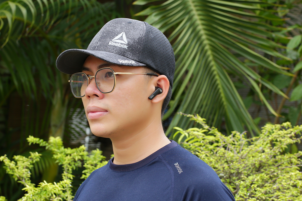 Tai nghe Bluetooth True Wireless Gaming Asus Rog Cetra Màu Đen
