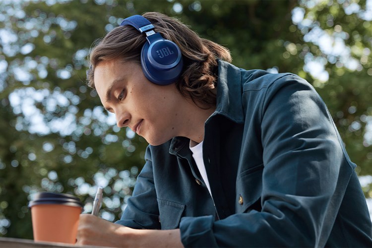 Tai nghe Bluetooth Chụp Tai JBL LIVE 770NC Màu Đen