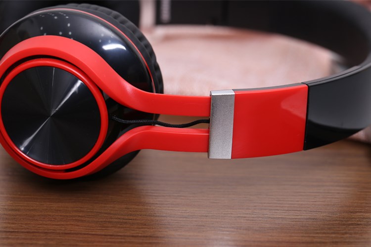 Tai nghe chụp tai Kanen IP-2050 Màu Đỏ