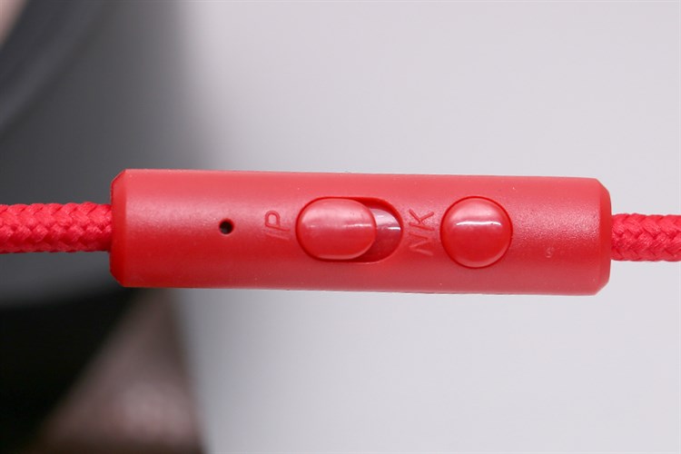 Tai nghe chụp tai Kanen IP-2050 Màu Đỏ