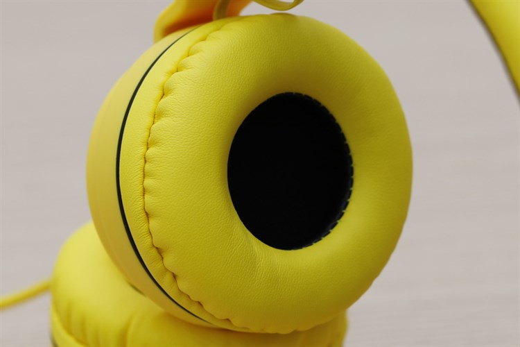 Tai nghe Chụp Tai Kanen IP-952 Màu Vàng