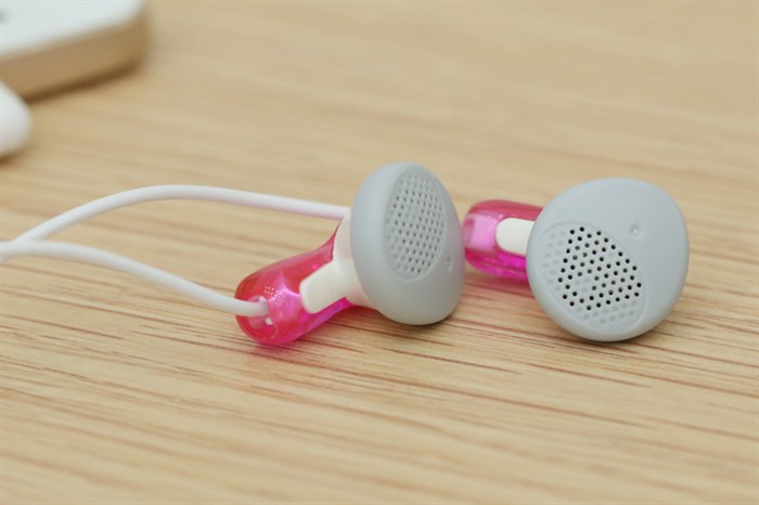 Tai nghe Có Dây Sony MDR-E9LP Màu Hồng