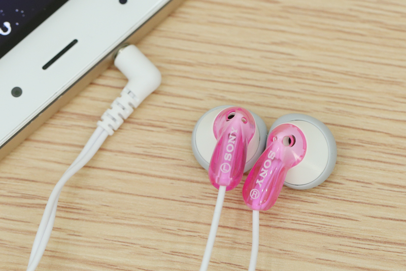 Tai nghe Có Dây Sony MDR-E9LP Màu Hồng
