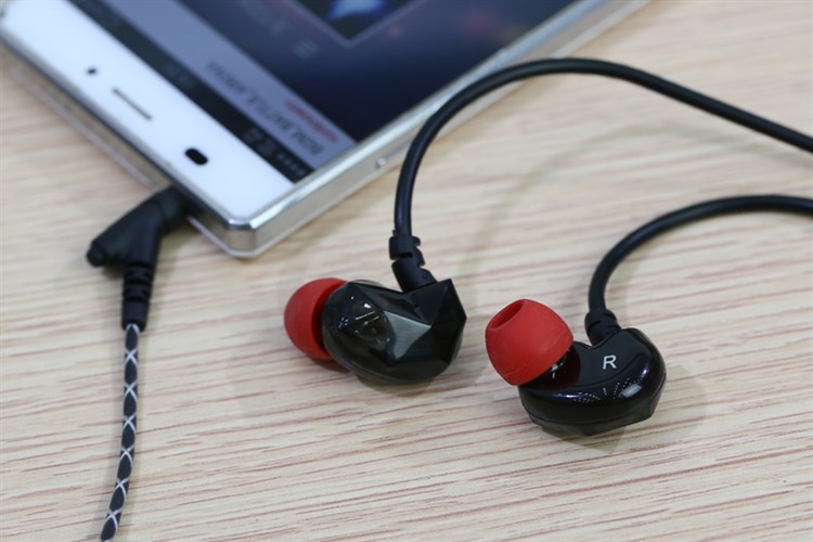 Tai nghe nhét tai Kanen S50