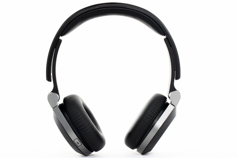 tai nghe bluetooth jbl synchros e40 bt
