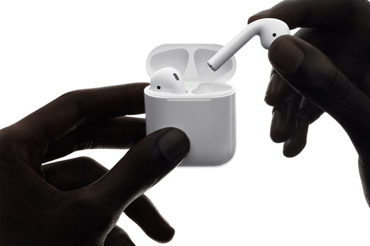Tai nghe Bluetooth AirPods Apple MMEF2 Màu Trắng