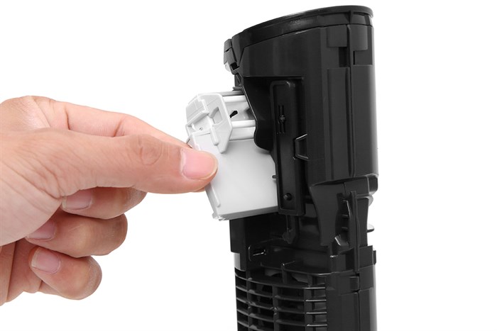 Máy lọc không khí Sharp ô tô IG-GC2E 1.9W Màu Vàng