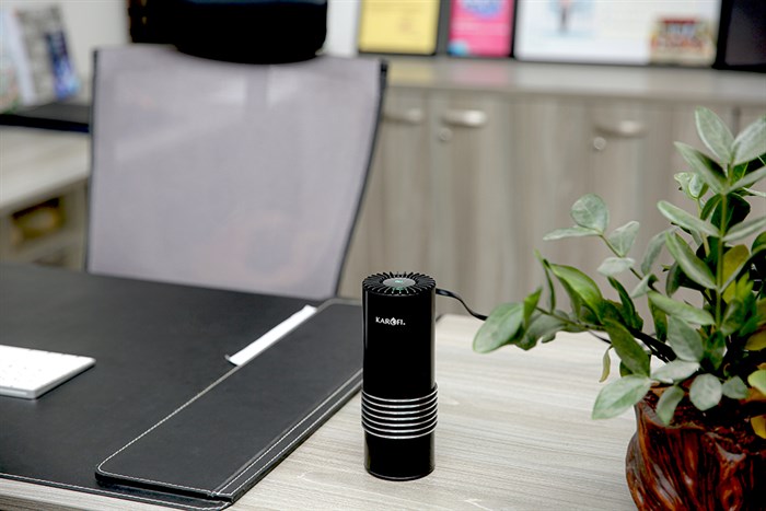 Máy lọc không khí mini Karofi KAP-C133 Màu Đen